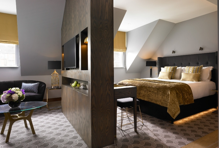 Suite studio   featured content www.dylan.ie_v3