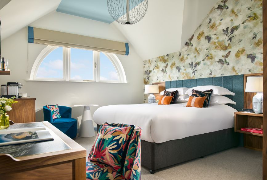 Untitled design www.dylan.ie_v3